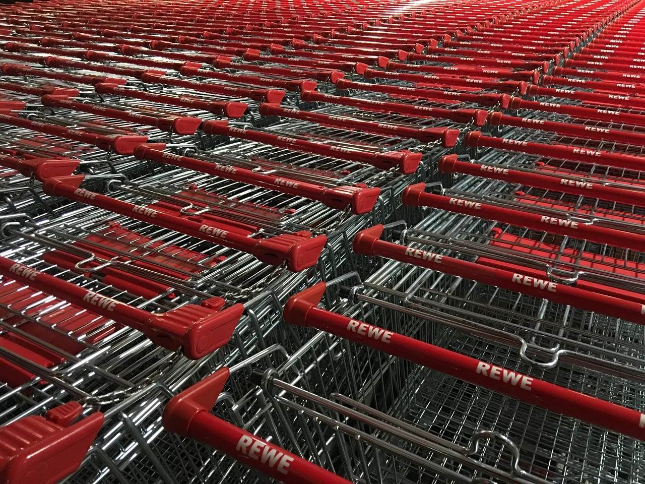 Modern Shopping Trolleys